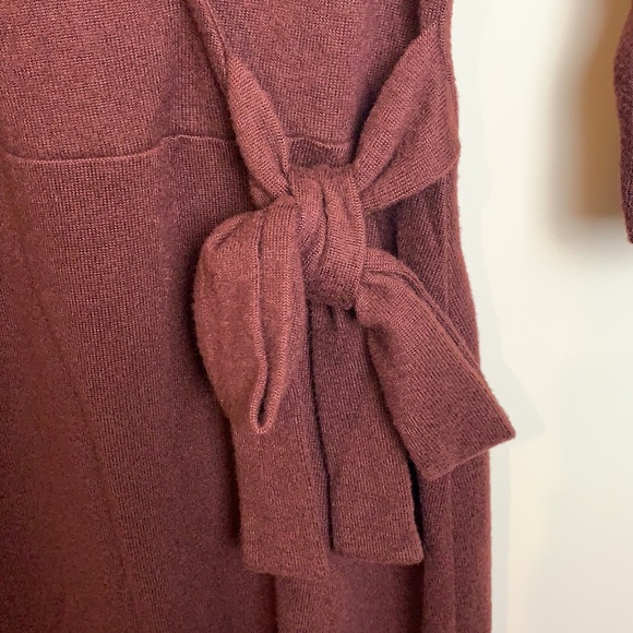 NWOT Sanctuary V Neck Wrap Style Dress - Picture 3 of 6